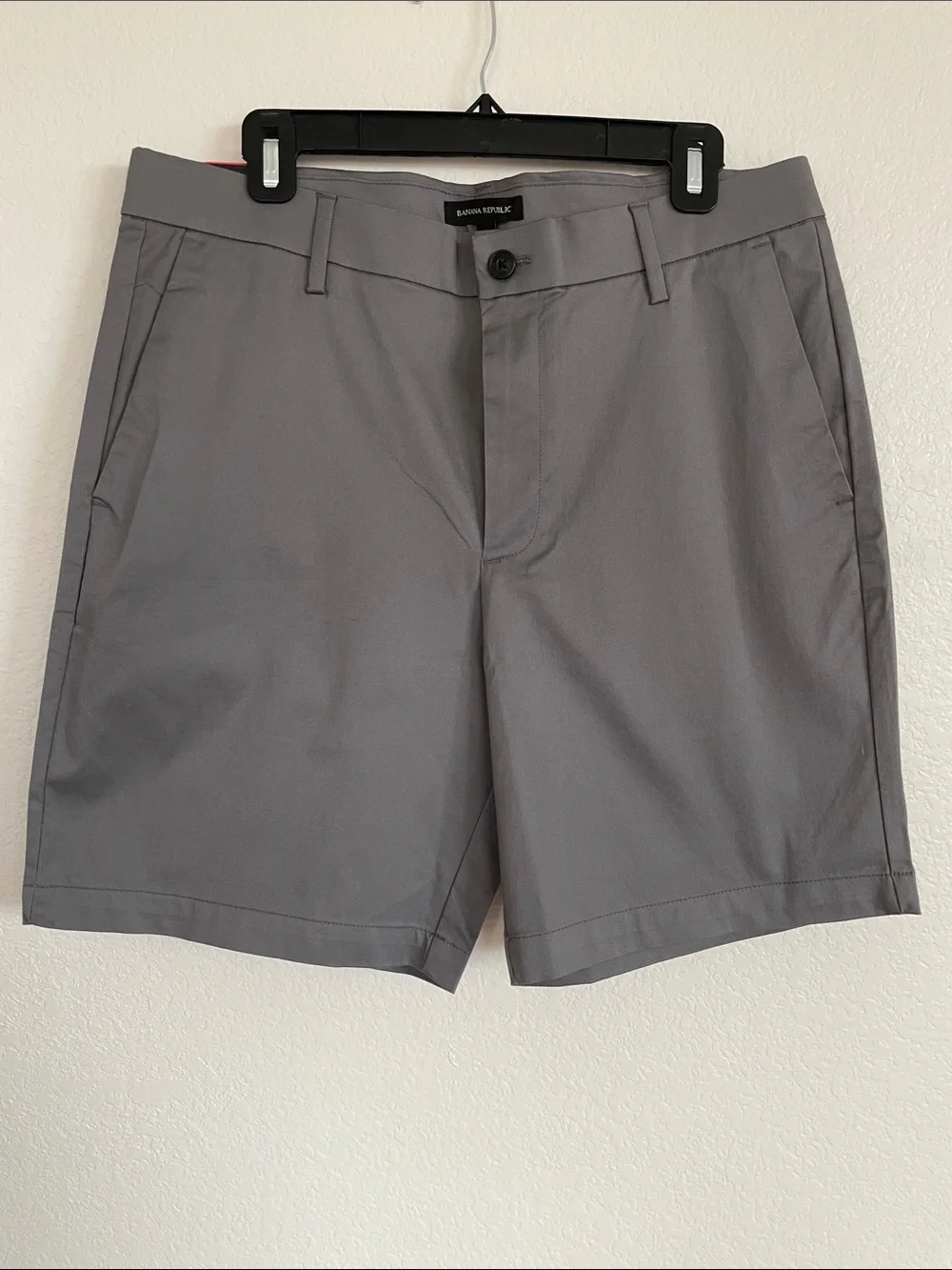 Banana Republic Gray Stretch Chino Men’s Shorts Size 34